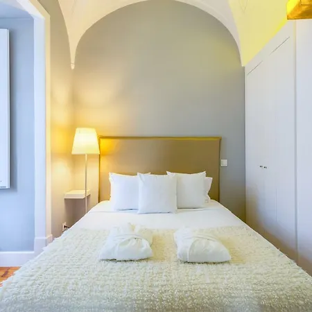 Sonel Investe Figueira Boutique Apartment By Get Your Stay-2